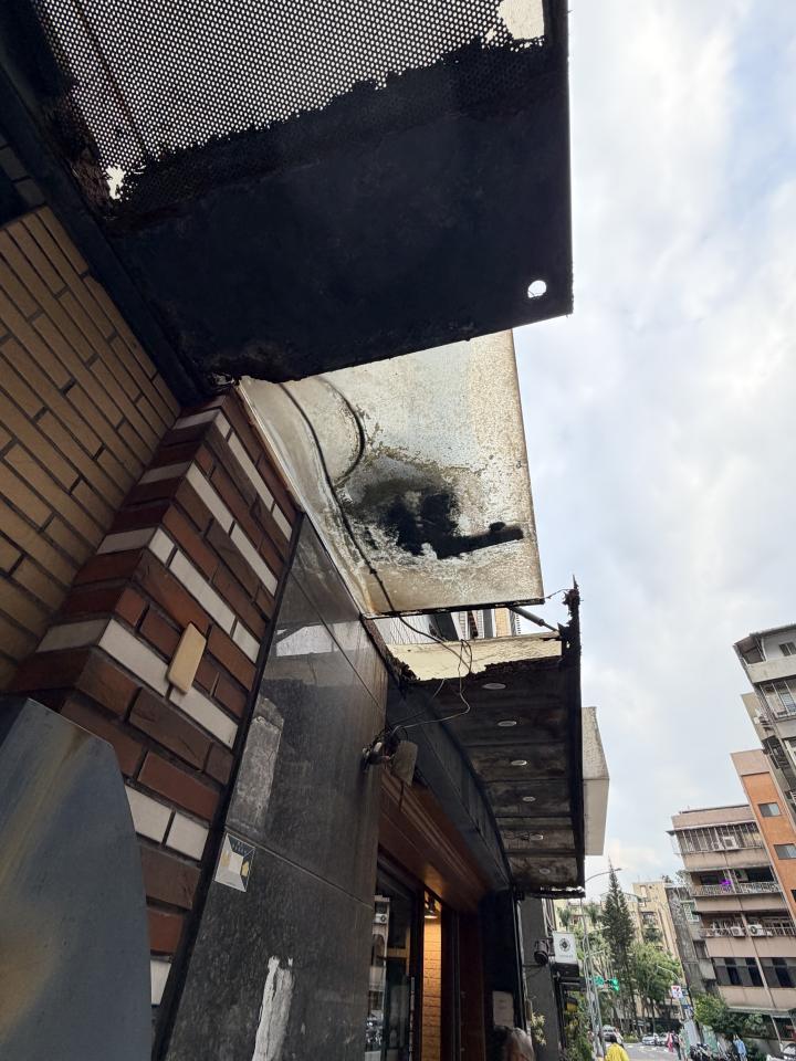 採光罩案件圖片