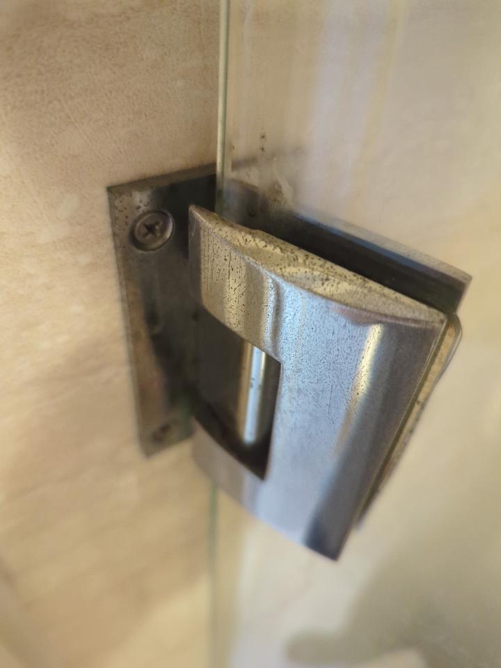 浴室門案件圖片