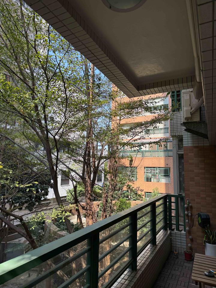 遮雨棚安裝案件圖片