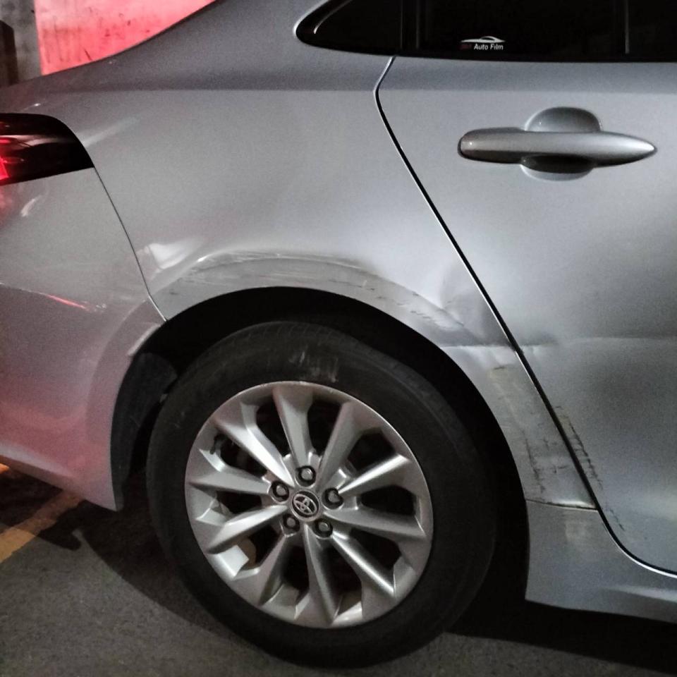 汽車板金烤漆案件圖片