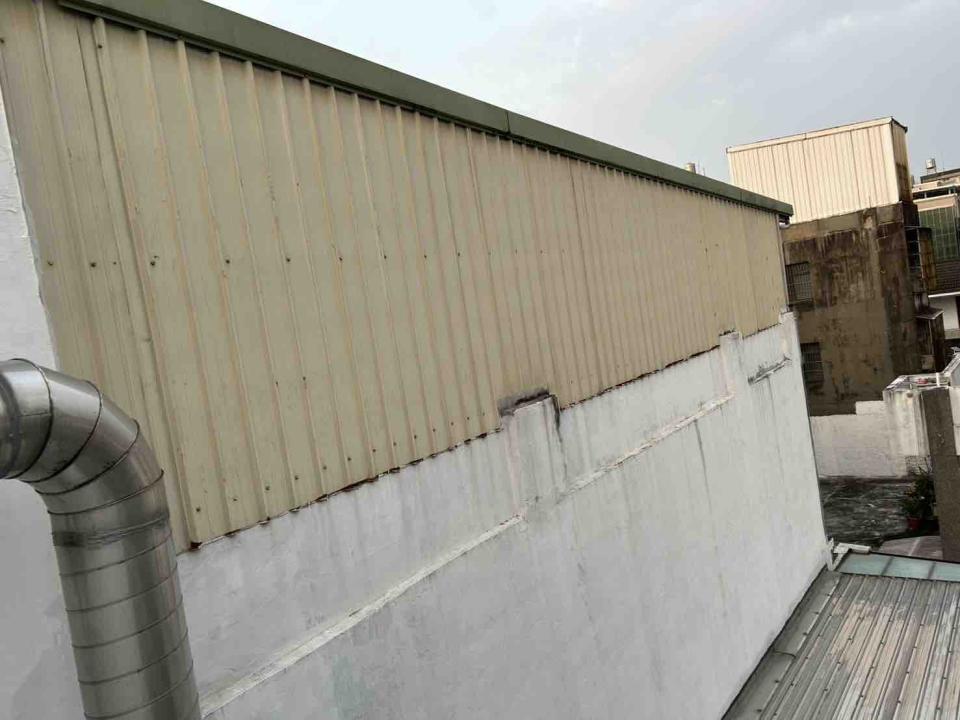 鐵皮屋頂案件圖片