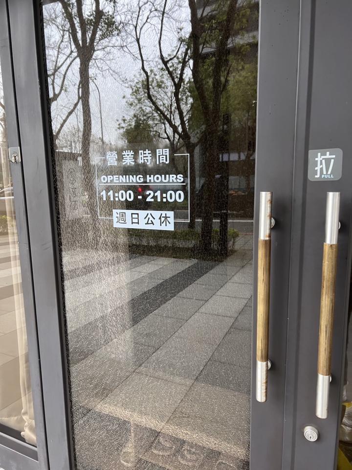 玻璃門案件圖片