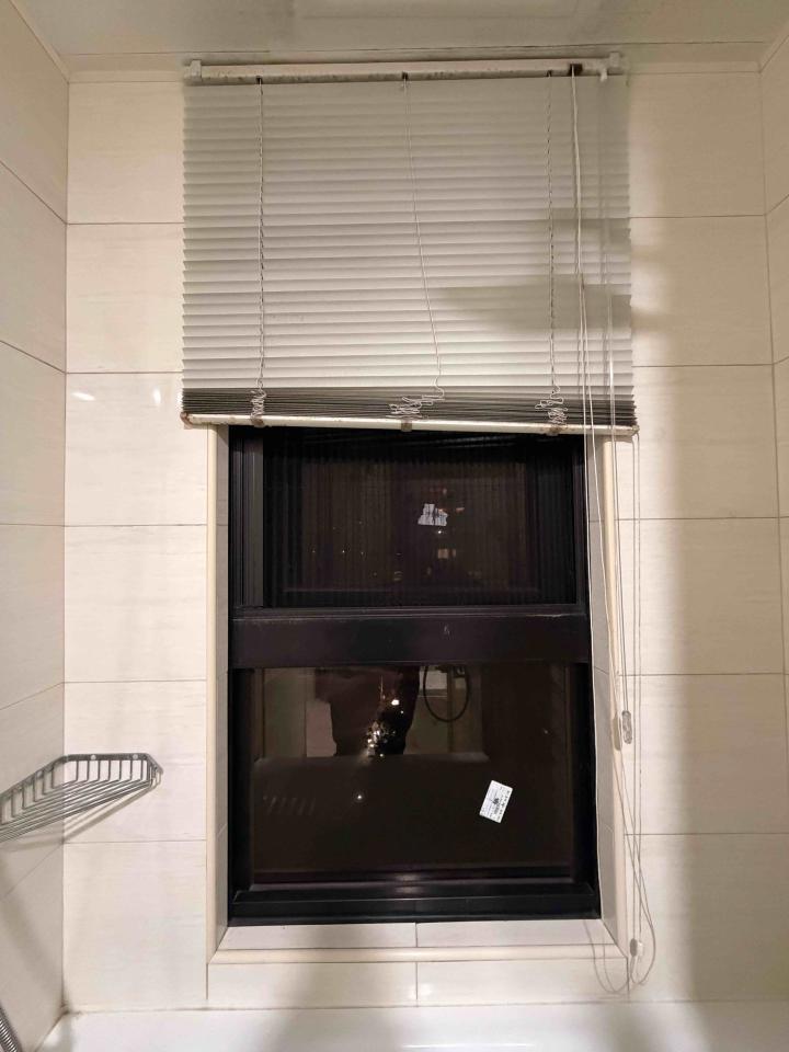 窗簾安裝維修案件圖片