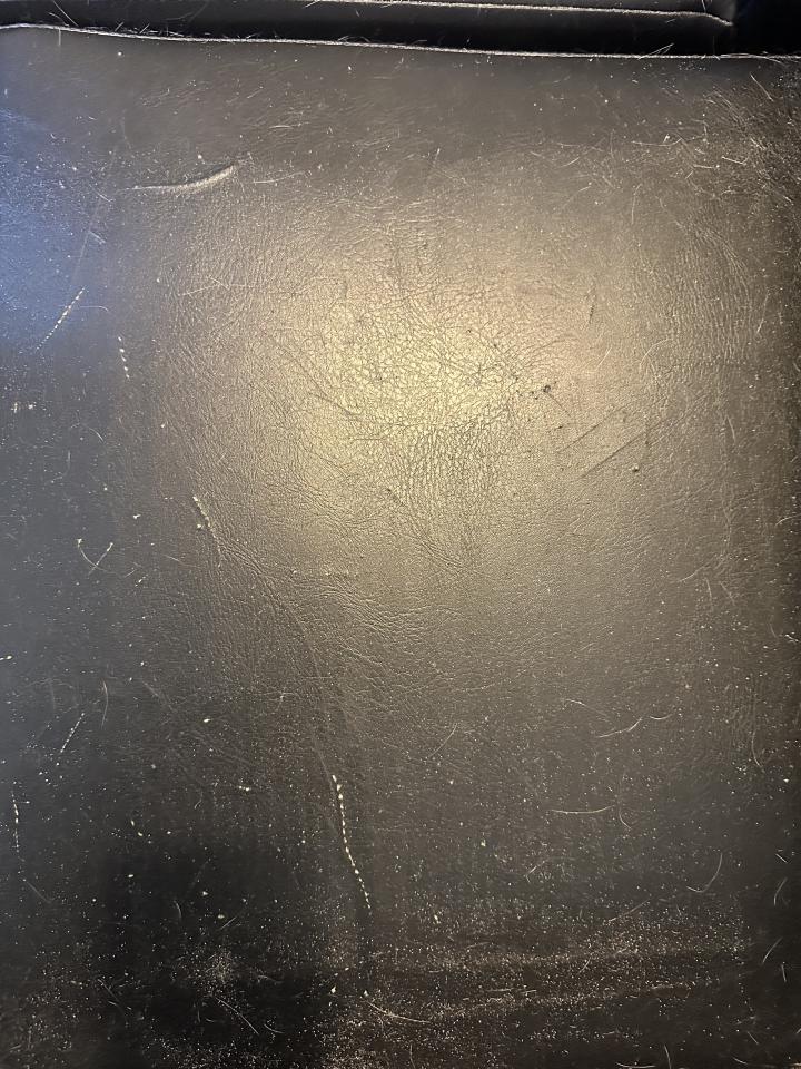 沙發修理案件圖片