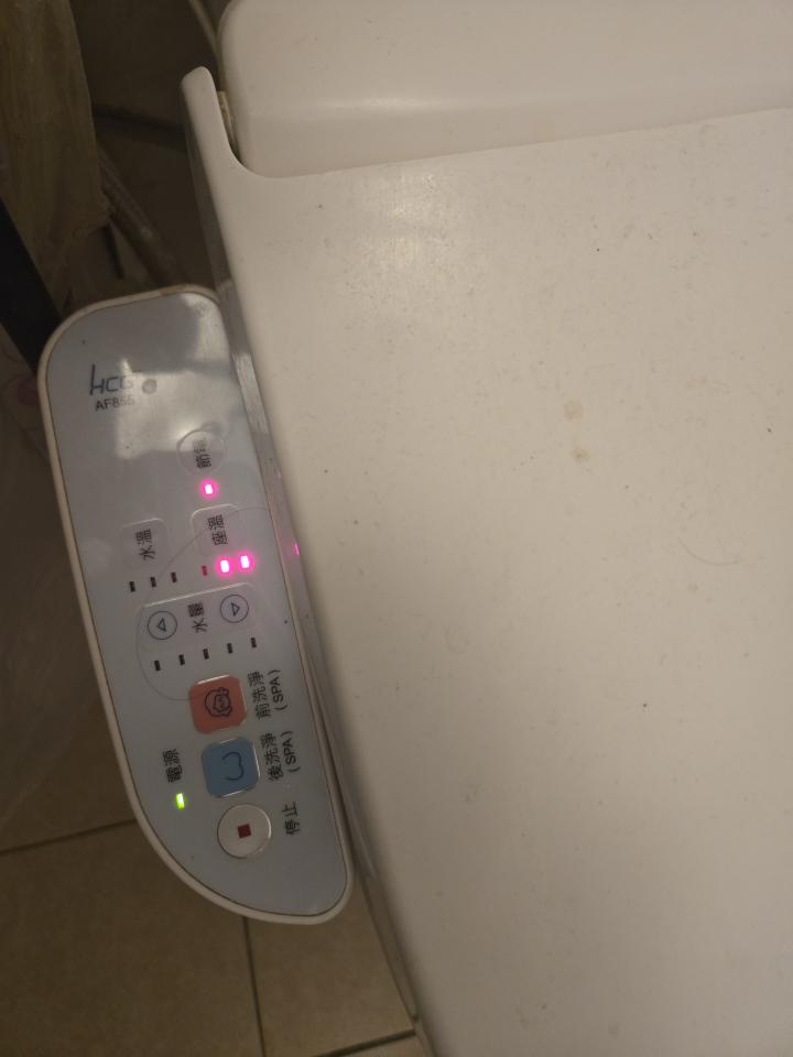 免治馬桶裝修案件圖片