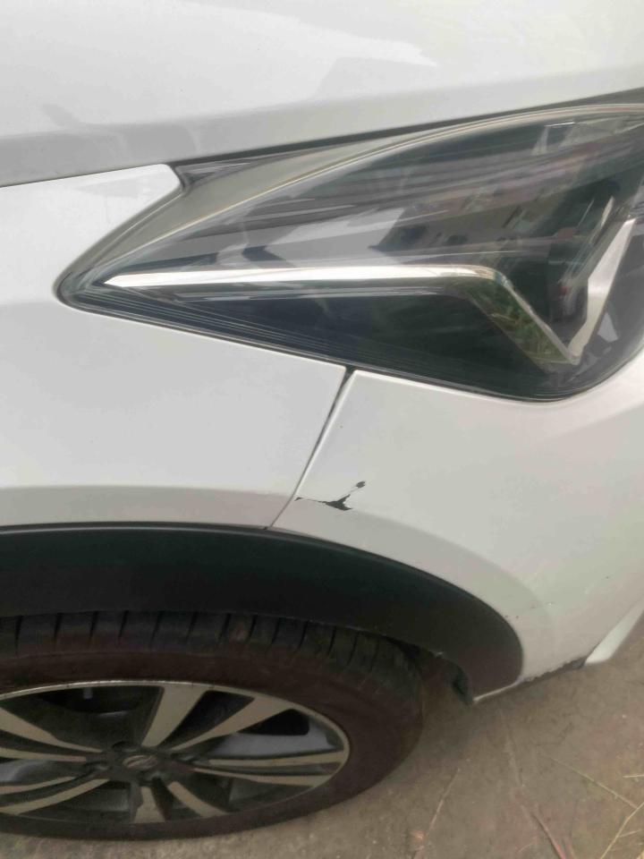 汽車板金烤漆案件圖片