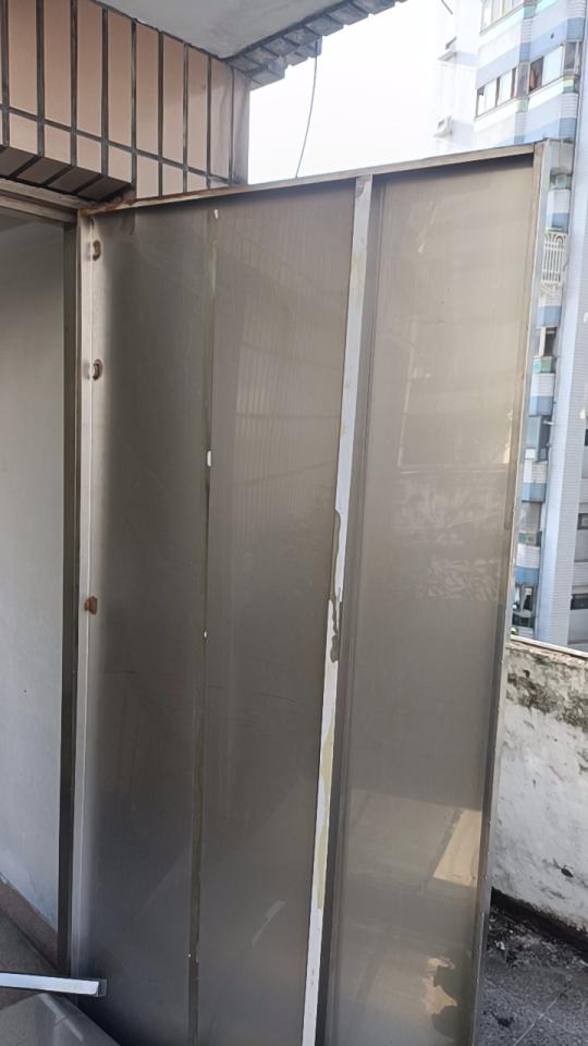 門片維修案件圖片