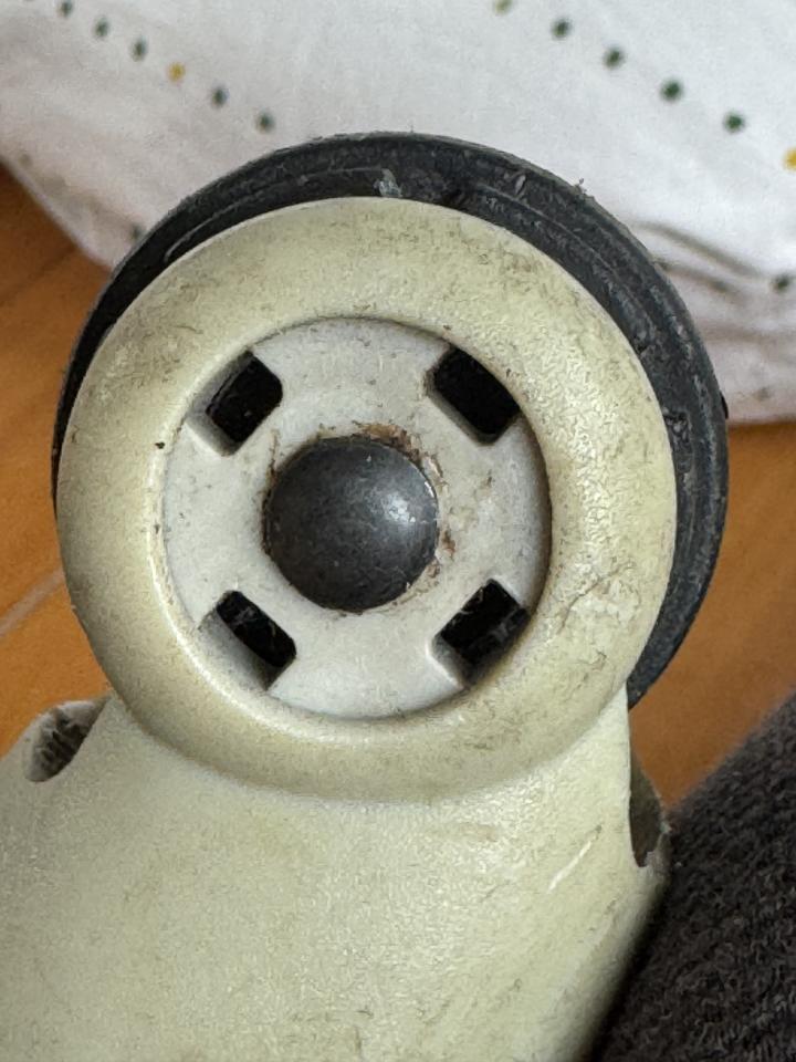 行李箱維修案件圖片