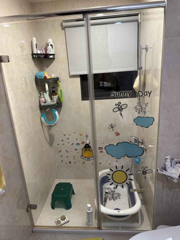 淋浴拉門安裝維修案件圖片