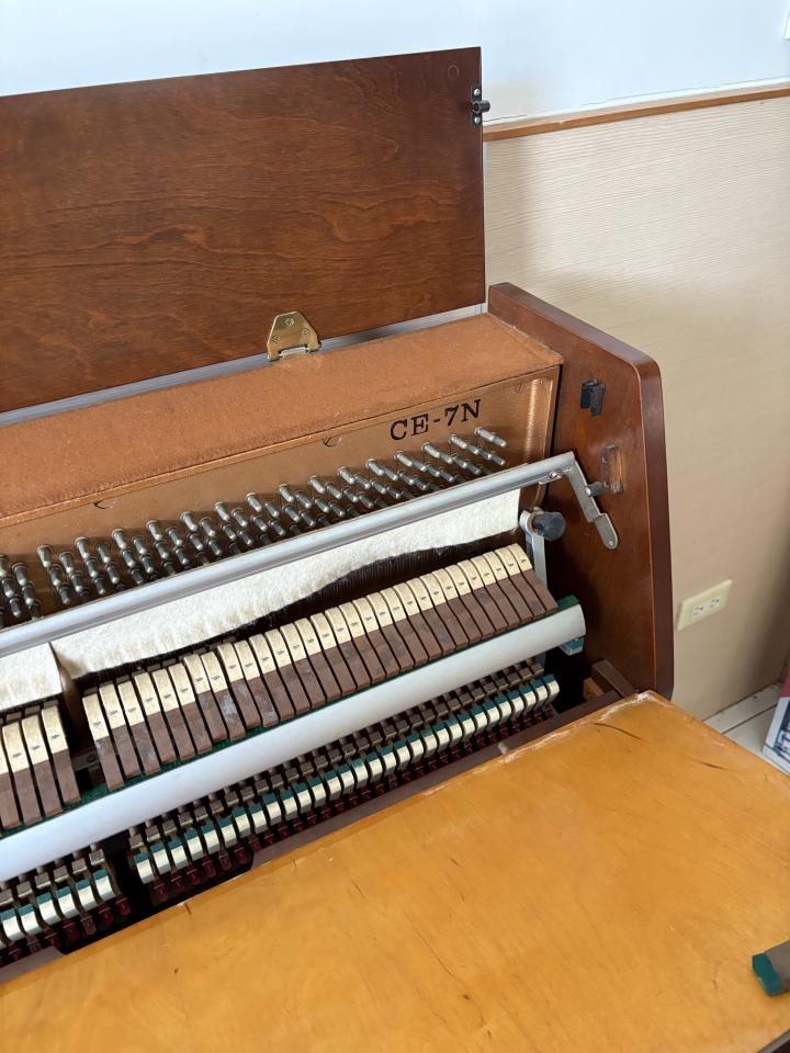 鋼琴調音案件圖片