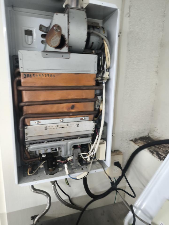 熱水器維修案件圖片