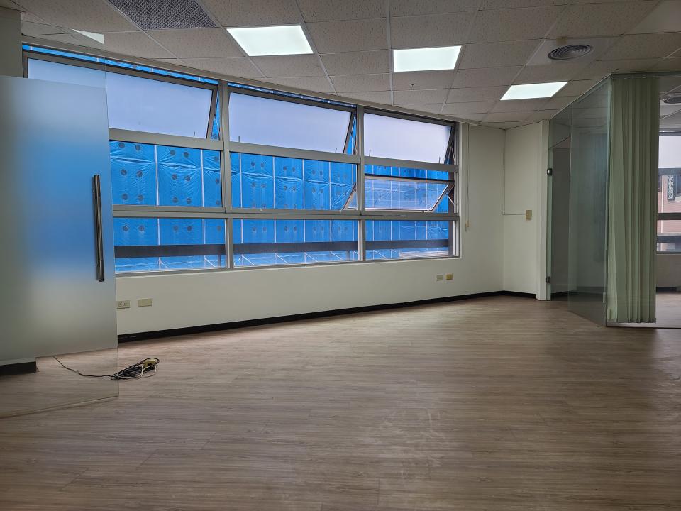 商業空間清潔案件圖片