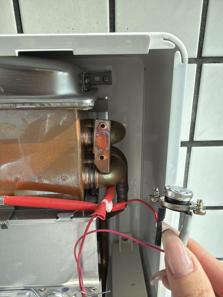 熱水器維修案件圖片