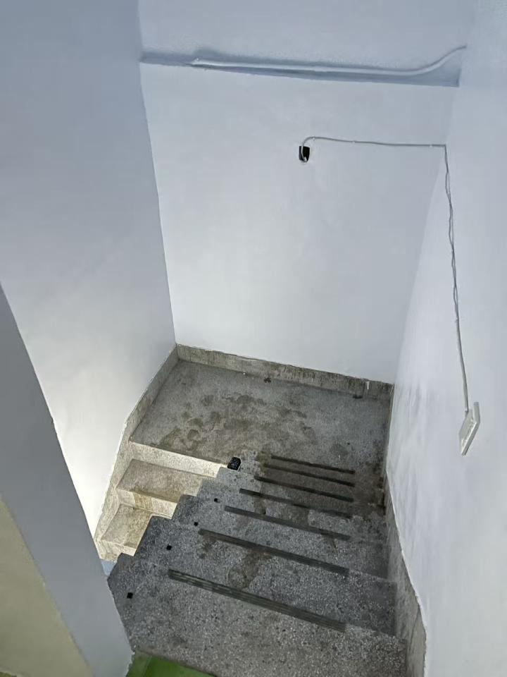 地板拋光打蠟案件圖片