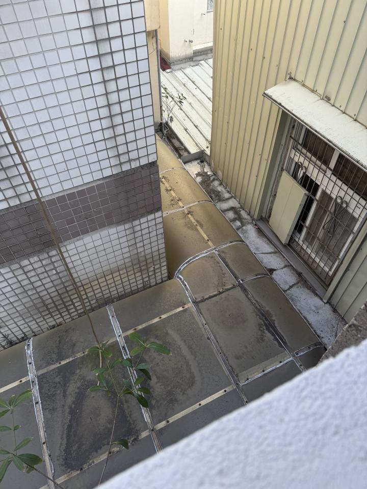 採光罩案件圖片