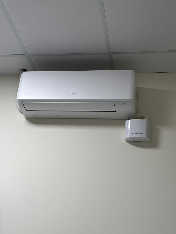 冷氣排水器安裝案件圖片