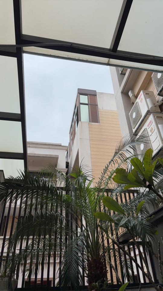 遮雨棚安裝案件圖片