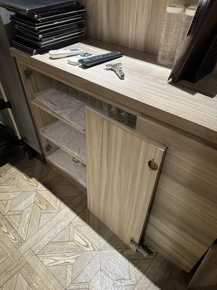 門片維修案件圖片