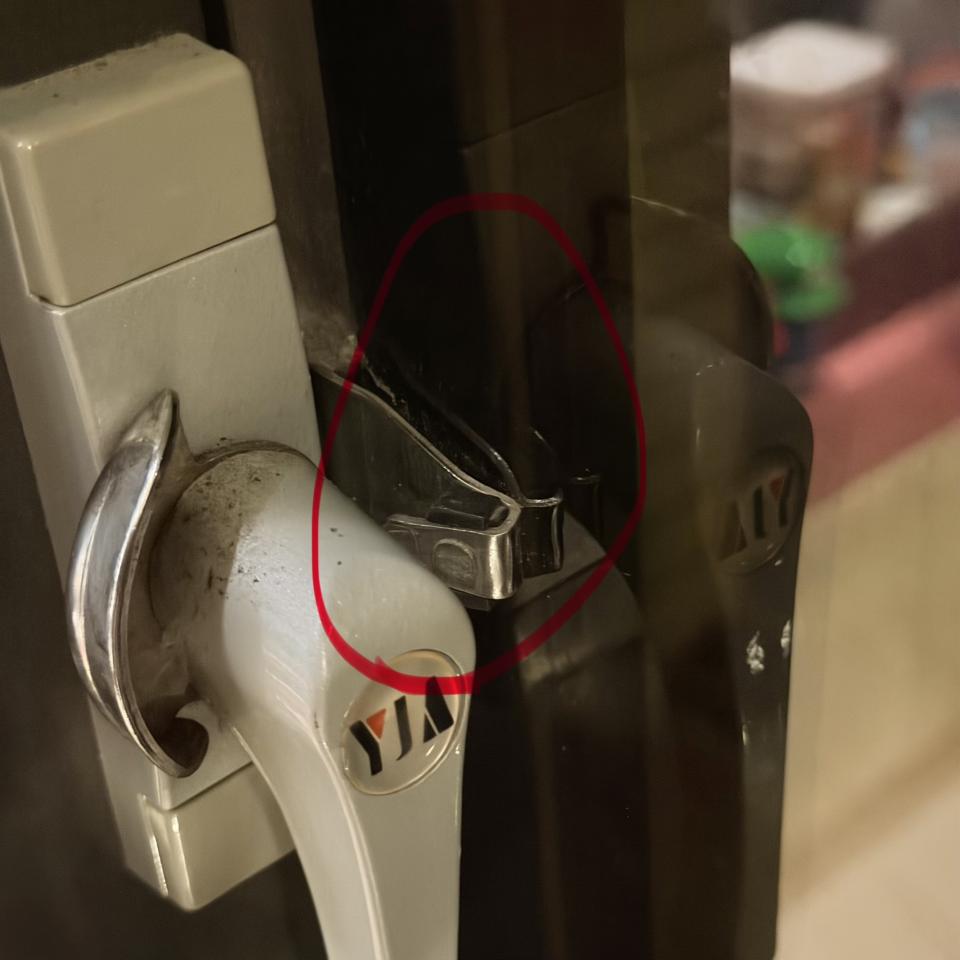 窗戶維修案件圖片