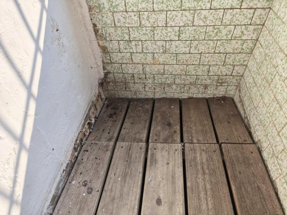 地板維修案件圖片