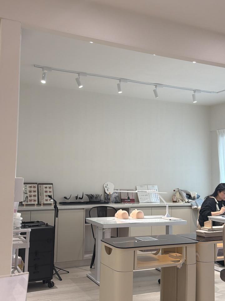 電視壁掛架安裝案件圖片