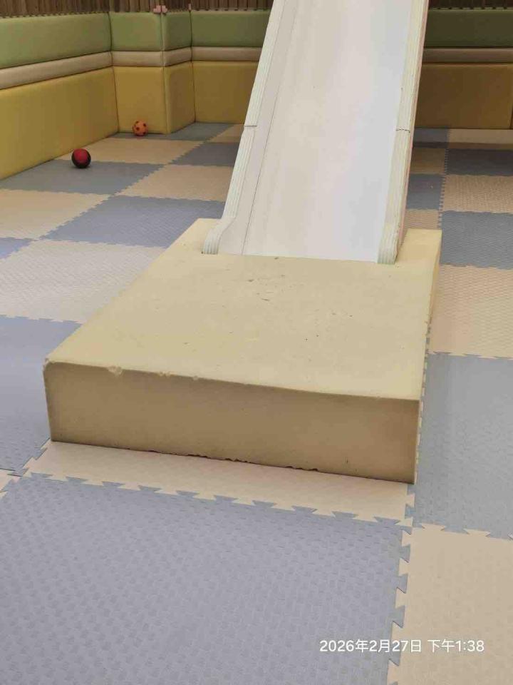 沙發修理案件圖片