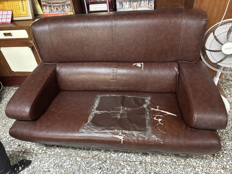 沙發修理案件圖片