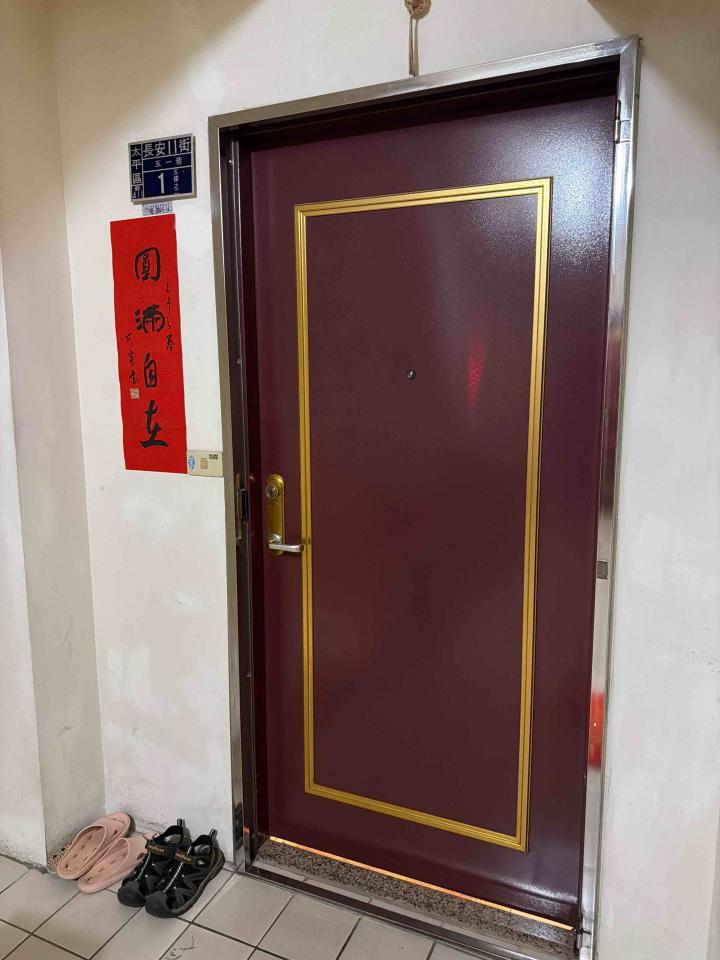 門片安裝案件圖片