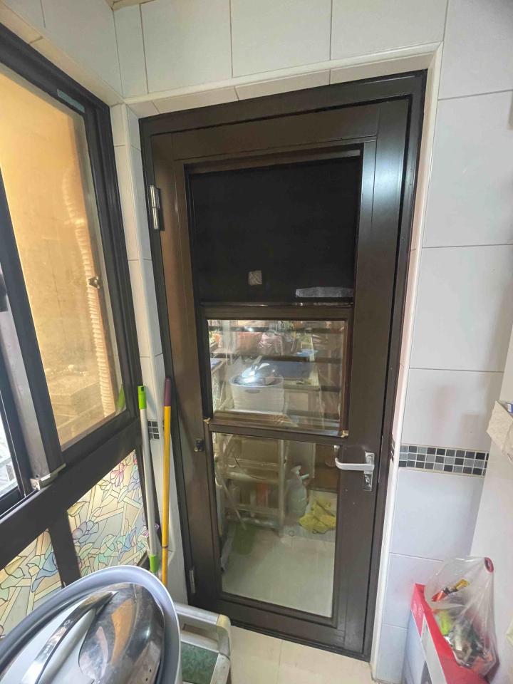 門片維修案件圖片