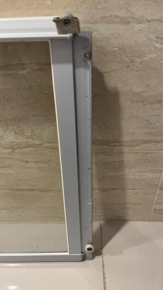 淋浴拉門安裝維修案件圖片