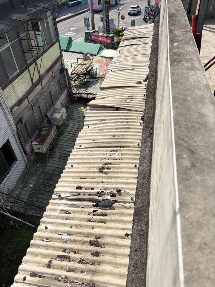 遮雨棚安裝案件圖片