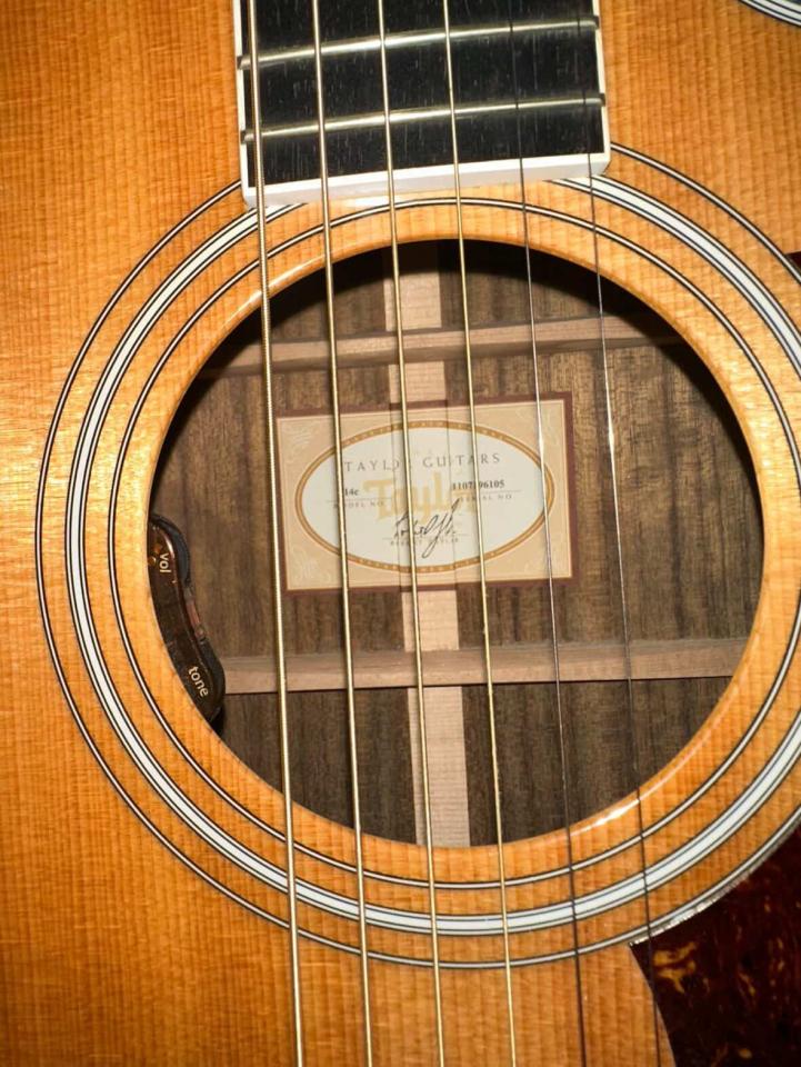 樂器行案件圖片