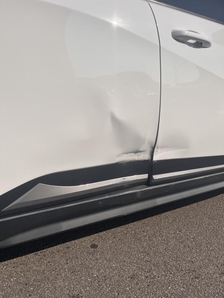 汽車板金烤漆案件圖片