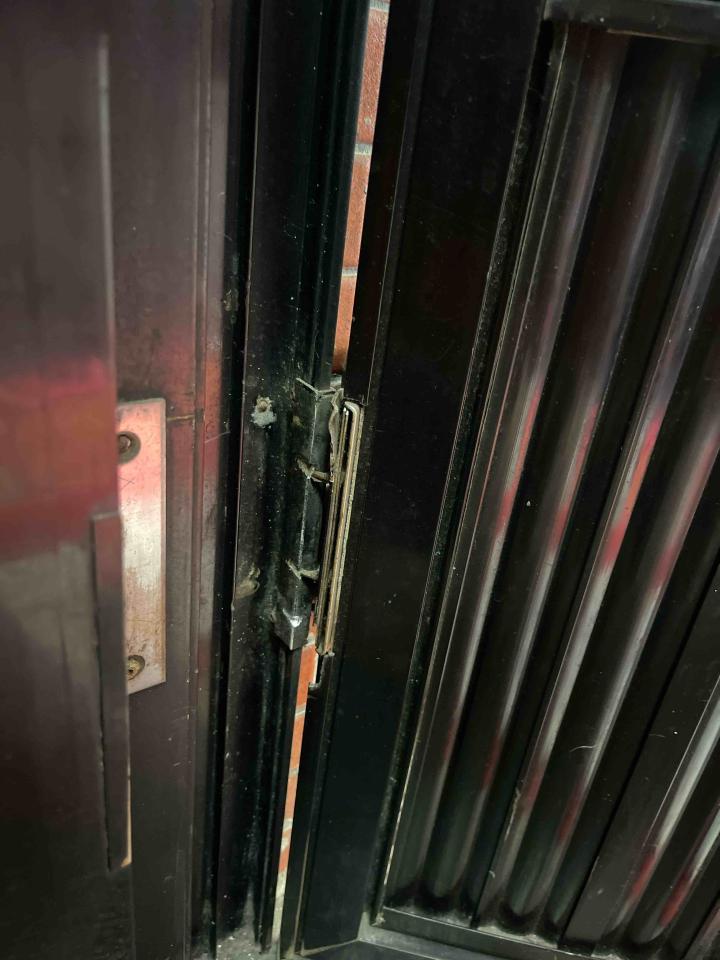 門片維修案件圖片