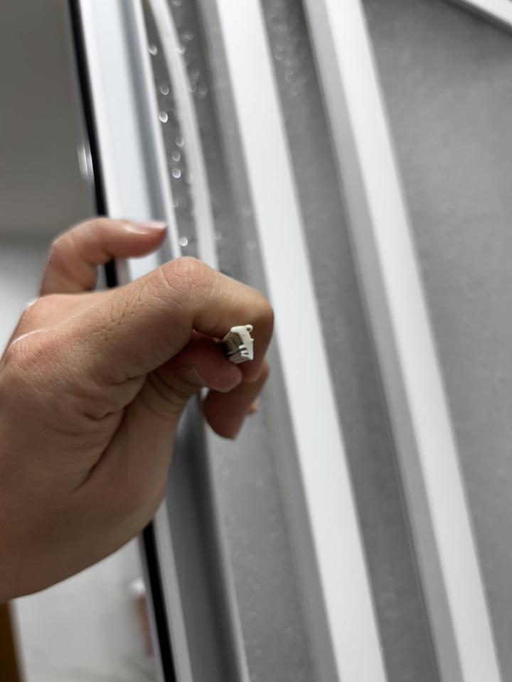 淋浴拉門安裝維修案件圖片