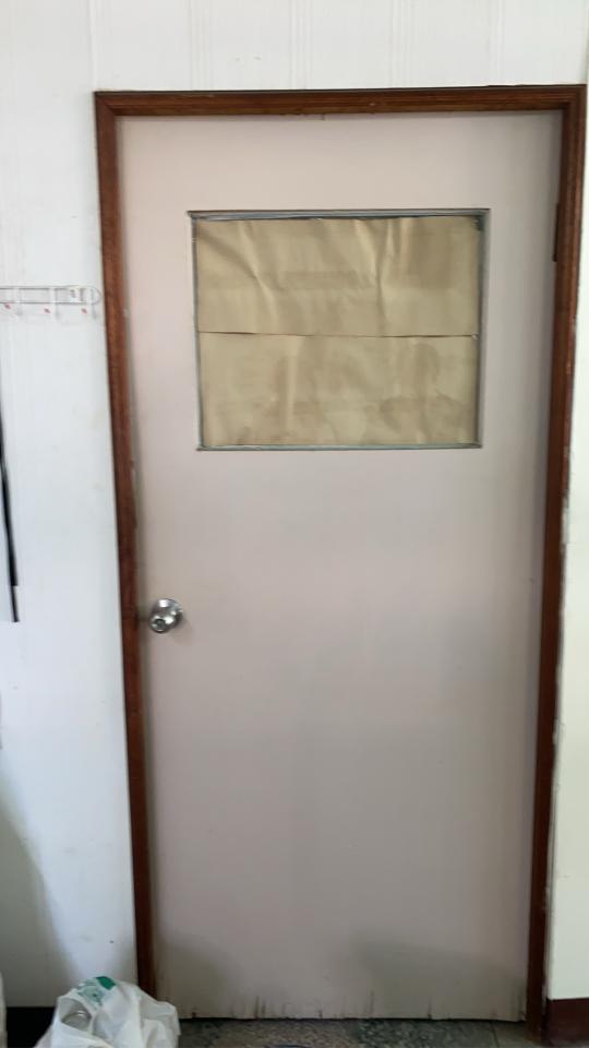 門片安裝案件圖片