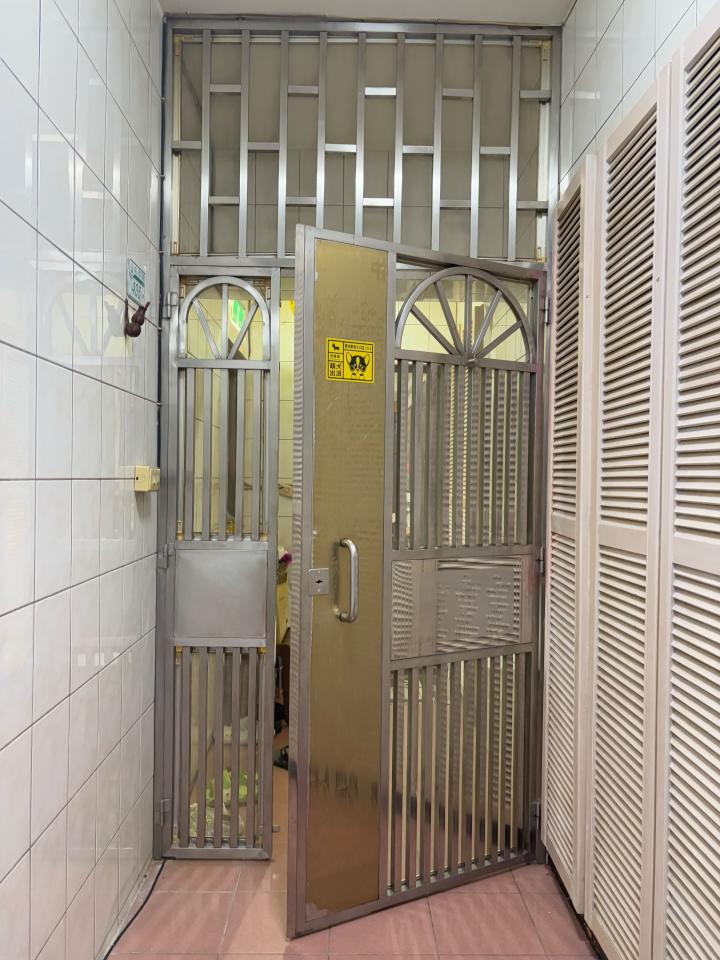 門片維修案件圖片