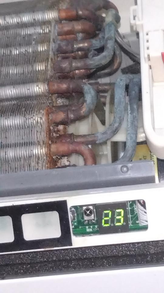 冷氣維修保養案件圖片