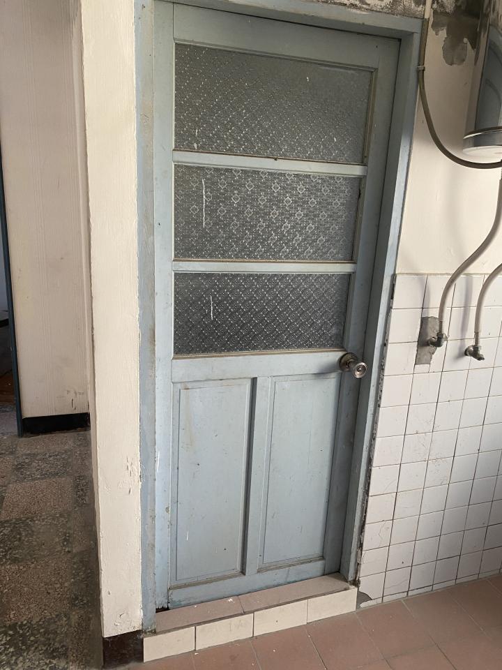 門片安裝案件圖片