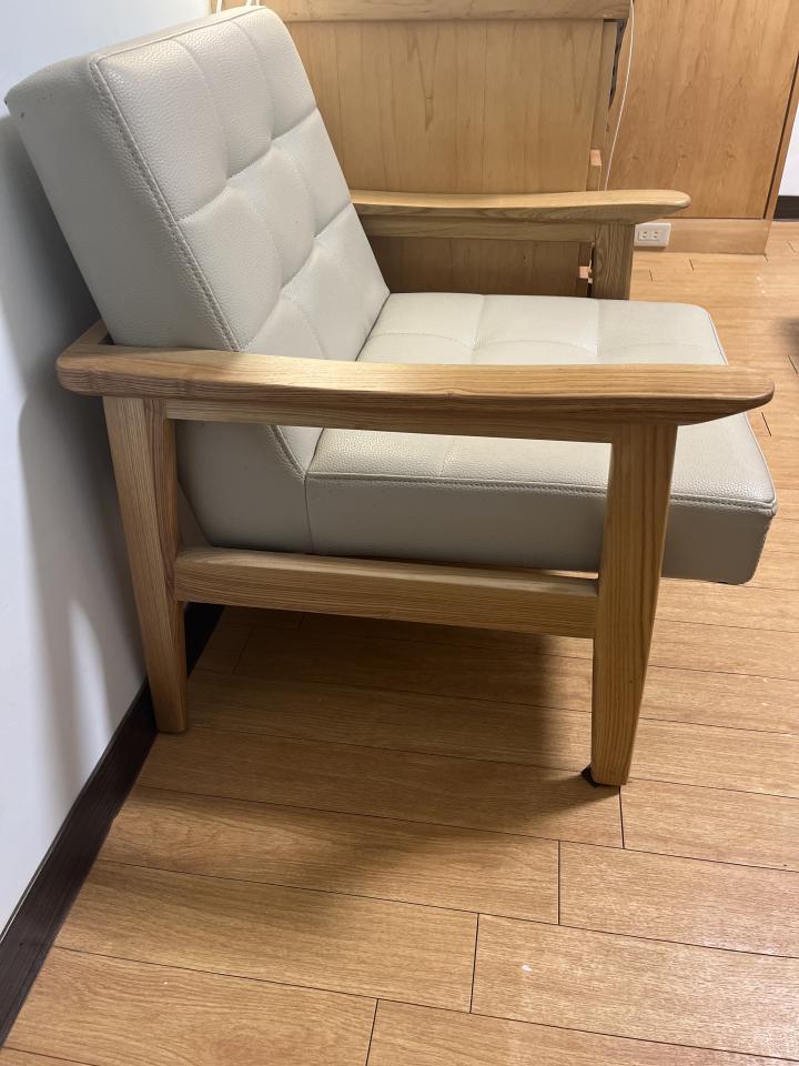 沙發修理案件圖片