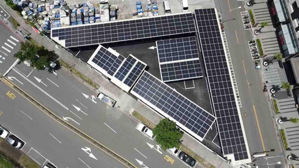 太陽能板清洗案件圖片