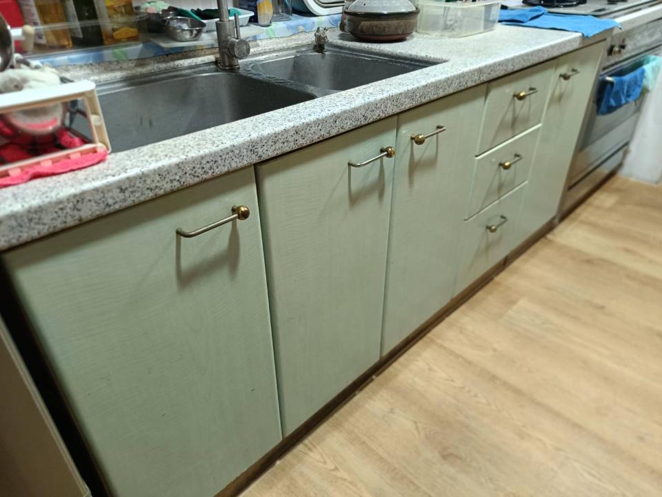 櫥櫃門片更換案件圖片