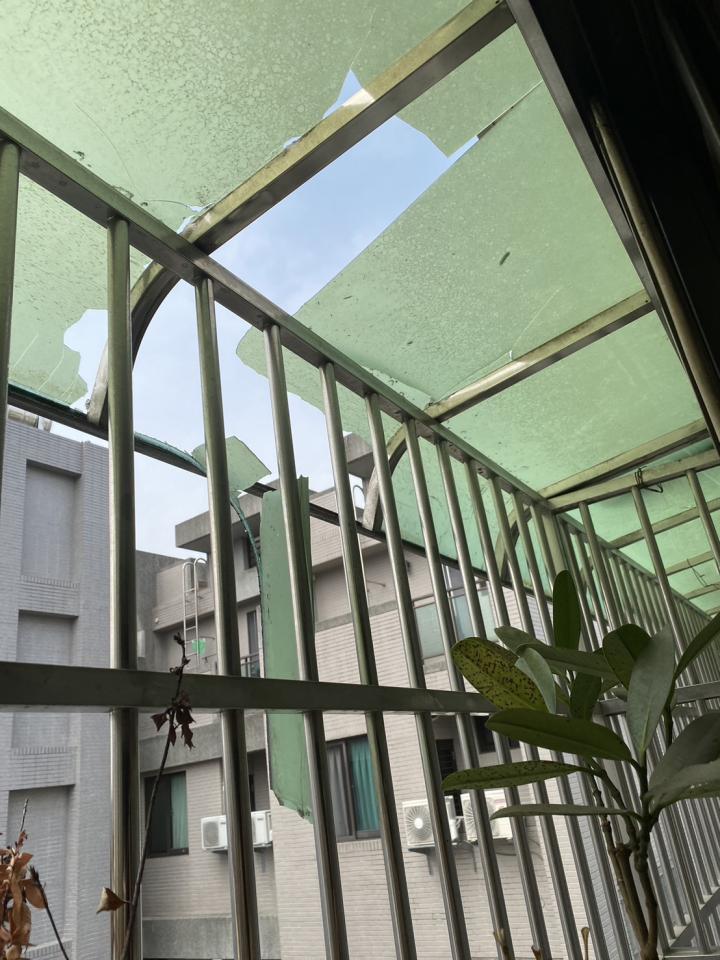 採光罩案件圖片