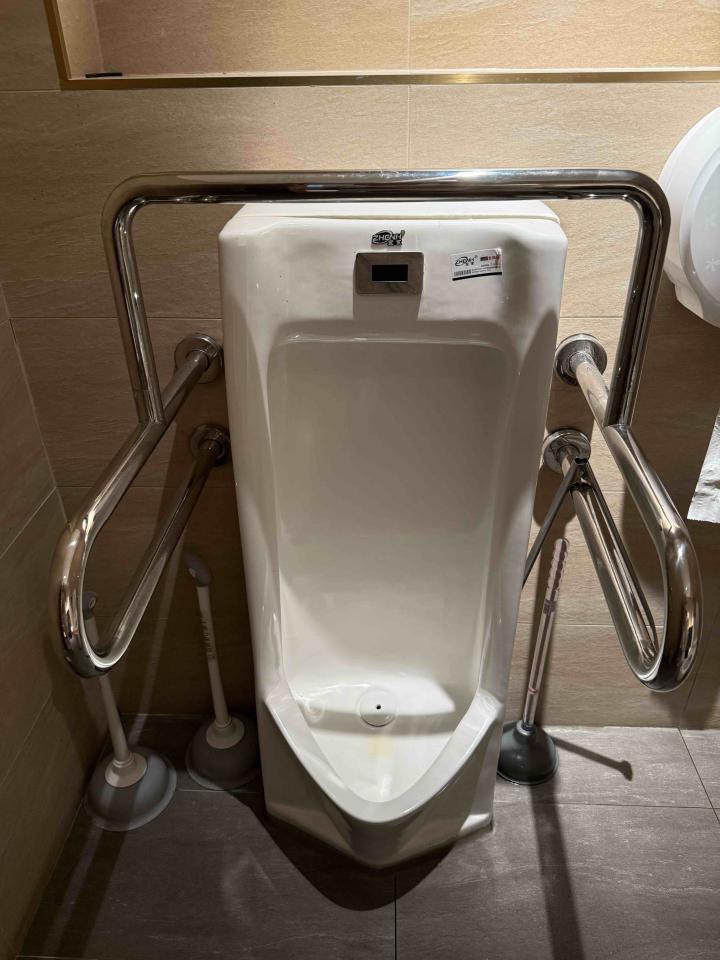 馬桶裝修案件圖片