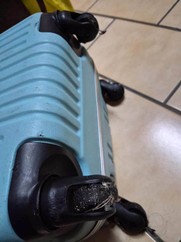 行李箱維修案件圖片