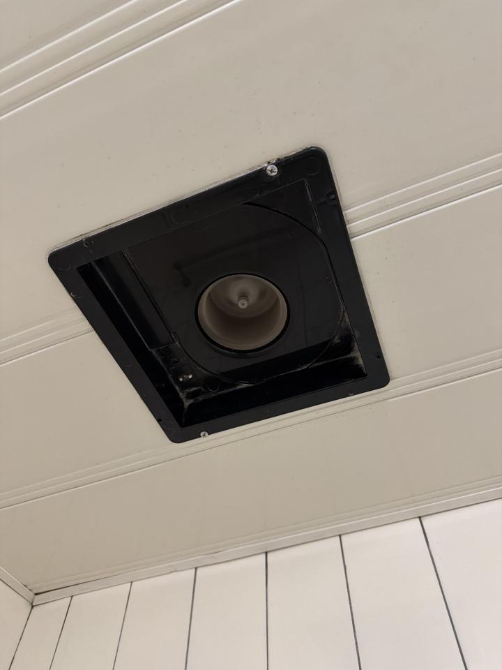 浴室抽風機清潔案件圖片