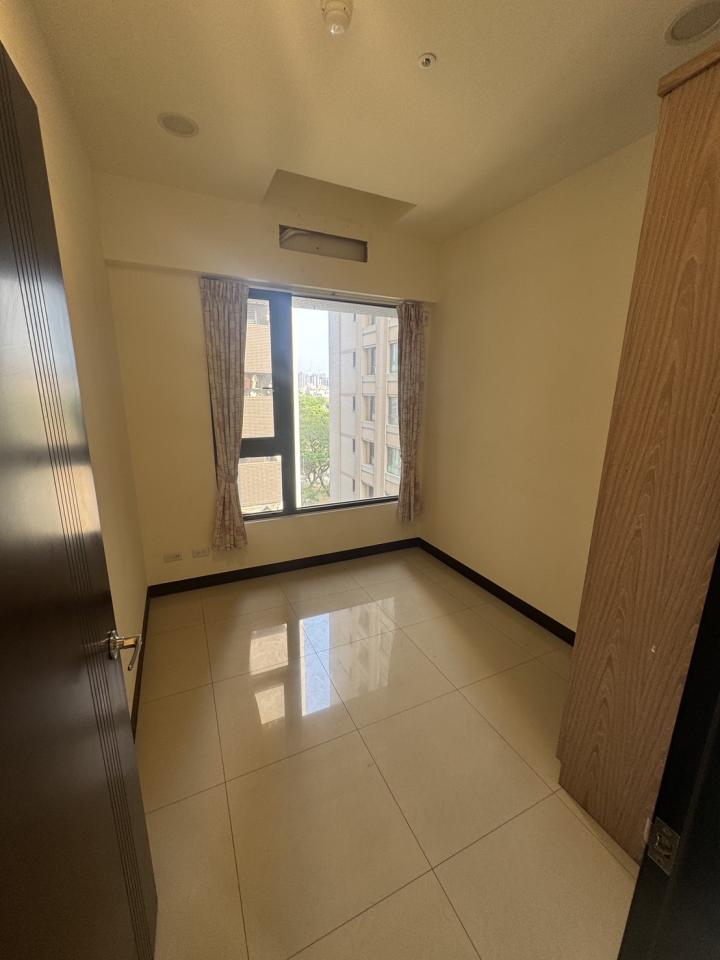 窗簾安裝維修案件圖片