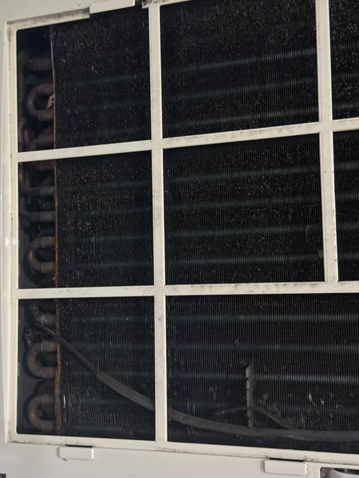 冷氣清洗案件圖片