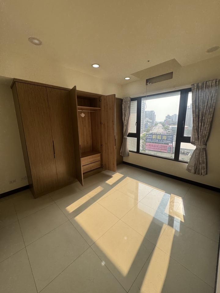 窗簾安裝維修案件圖片