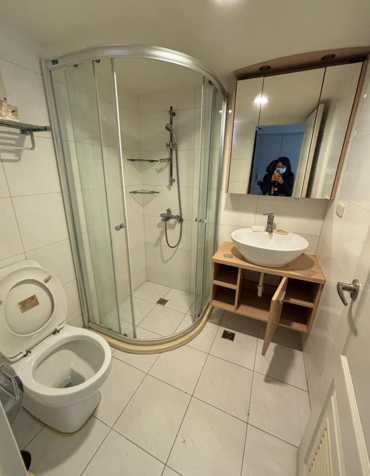 淋浴拉門安裝維修案件圖片